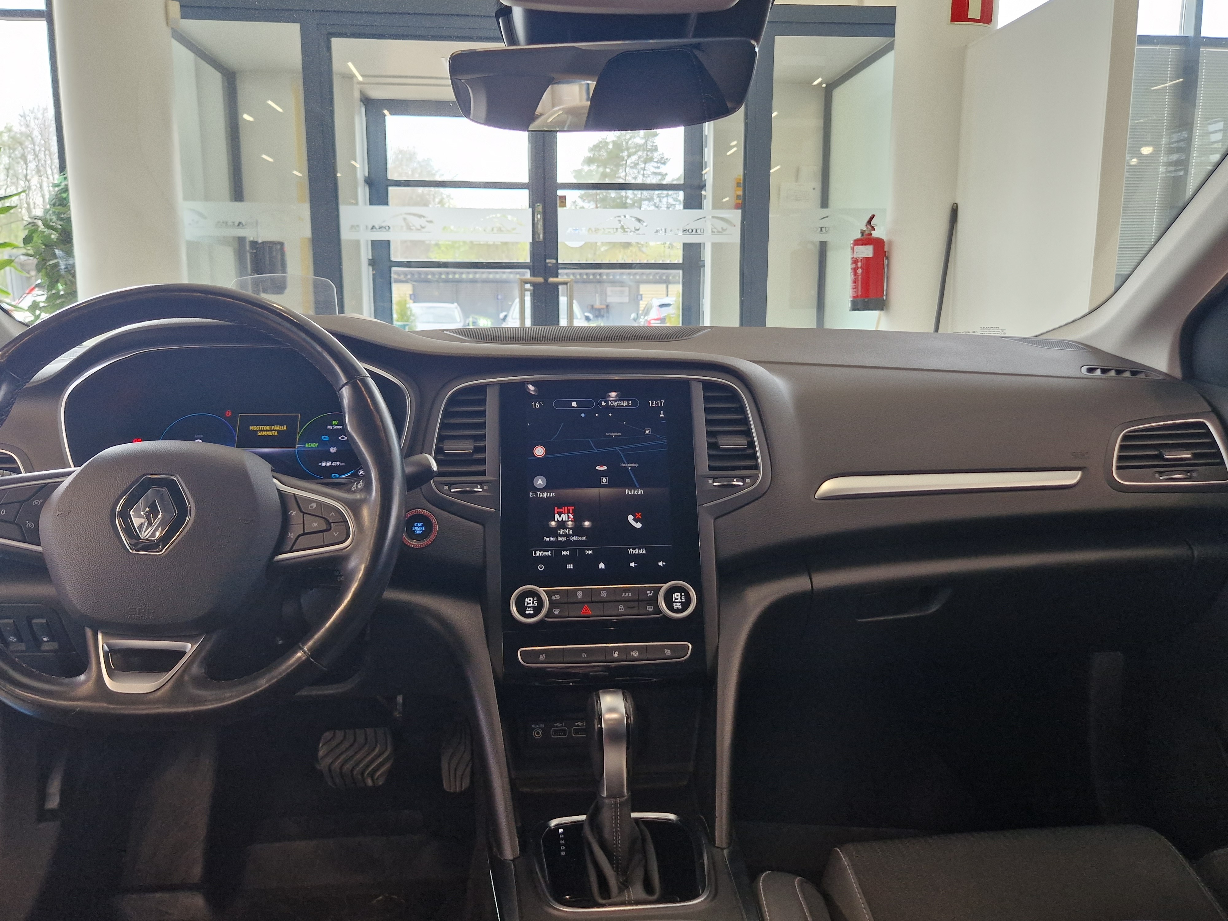 Renault MEGANE SPORT TOURER E-TECH PLUG-IN HYBRID INTENS