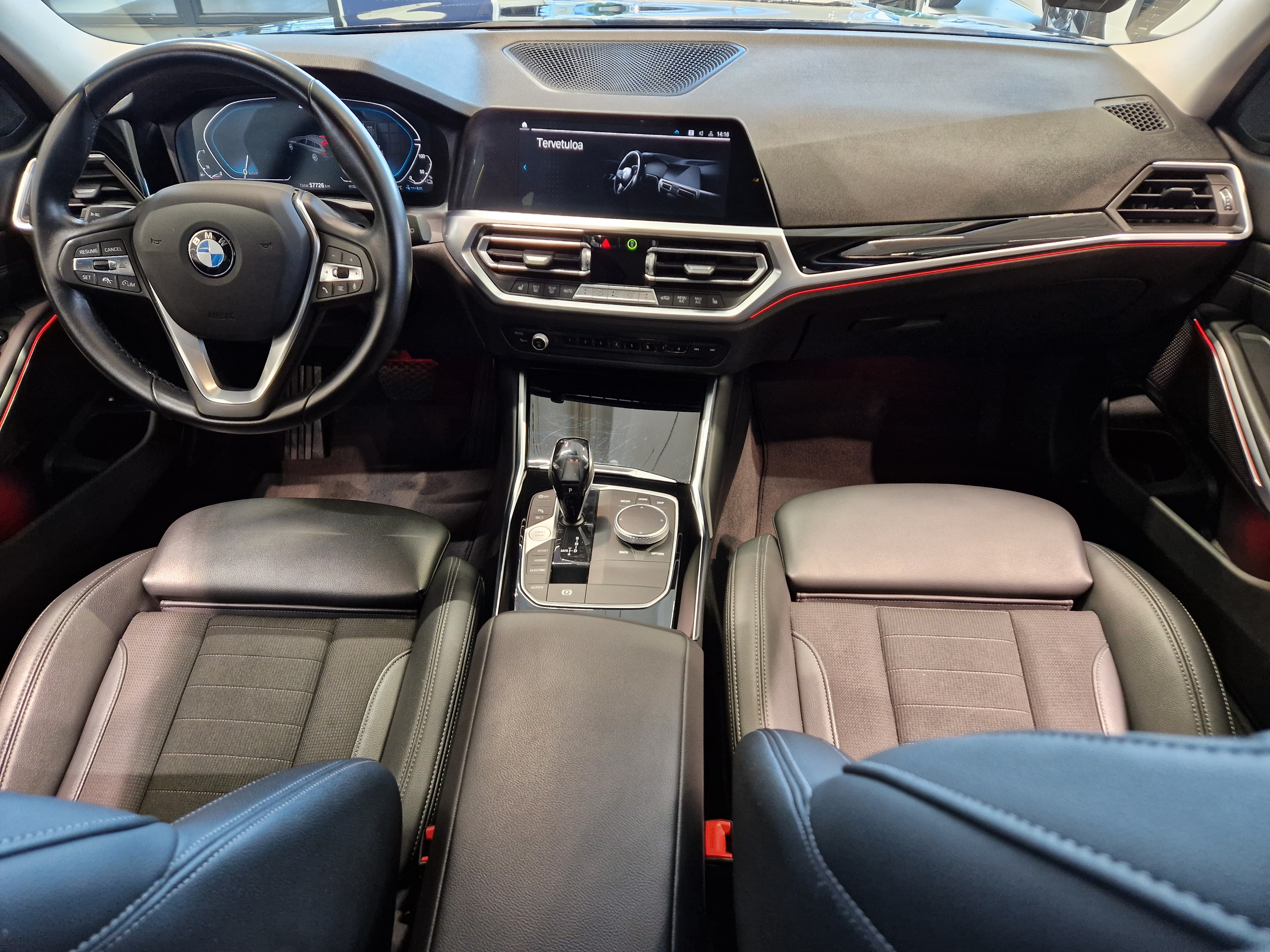 BMW 330 G21 Touring 330e Business Sport 2021, kuva 5/17