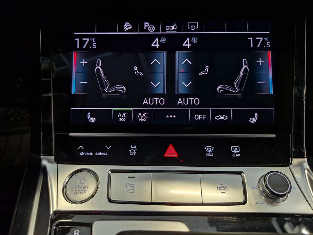 Audi E-TRON 55 QUATTRO