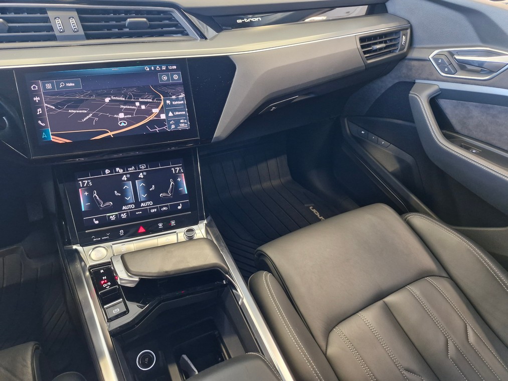 Audi E-TRON 55 QUATTRO