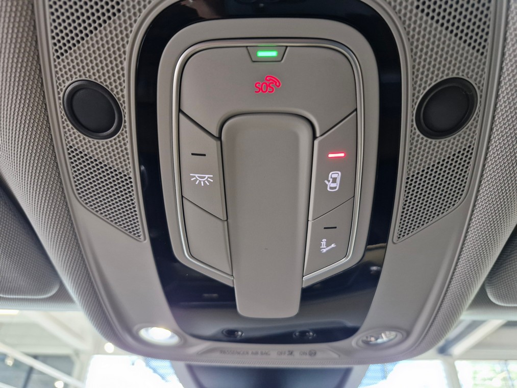 Audi E-TRON 55 QUATTRO