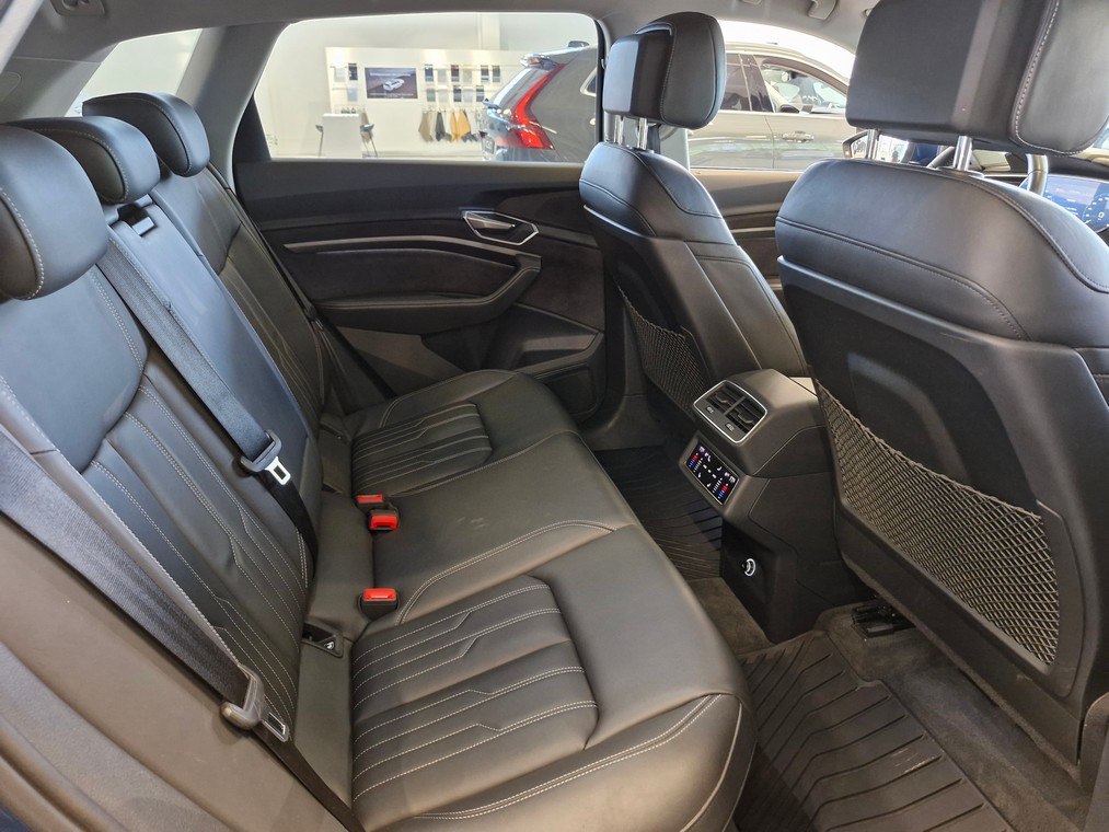 Audi E-TRON 55 QUATTRO