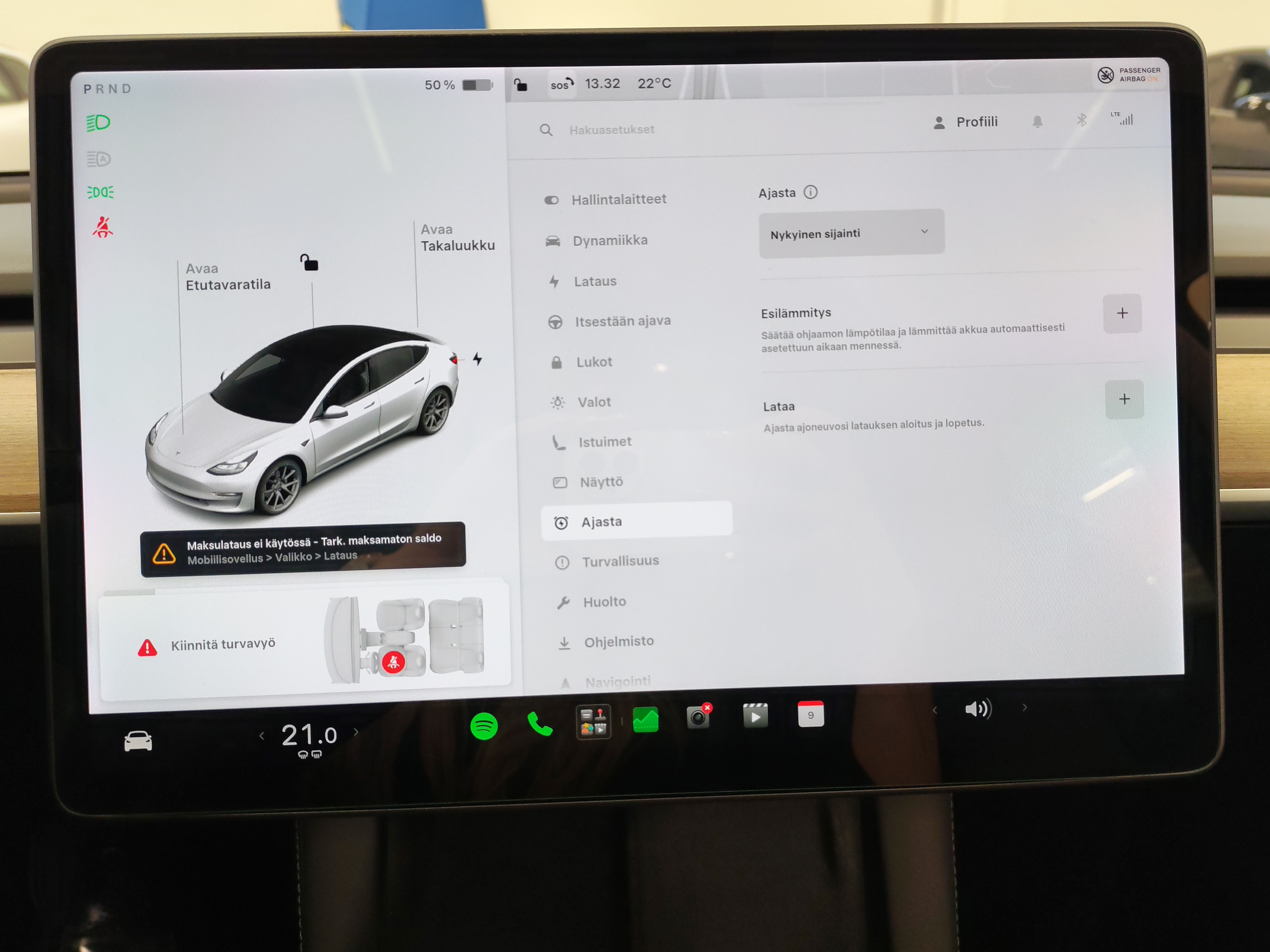 Tesla MODEL 3 STANDARD RANGE PLUS