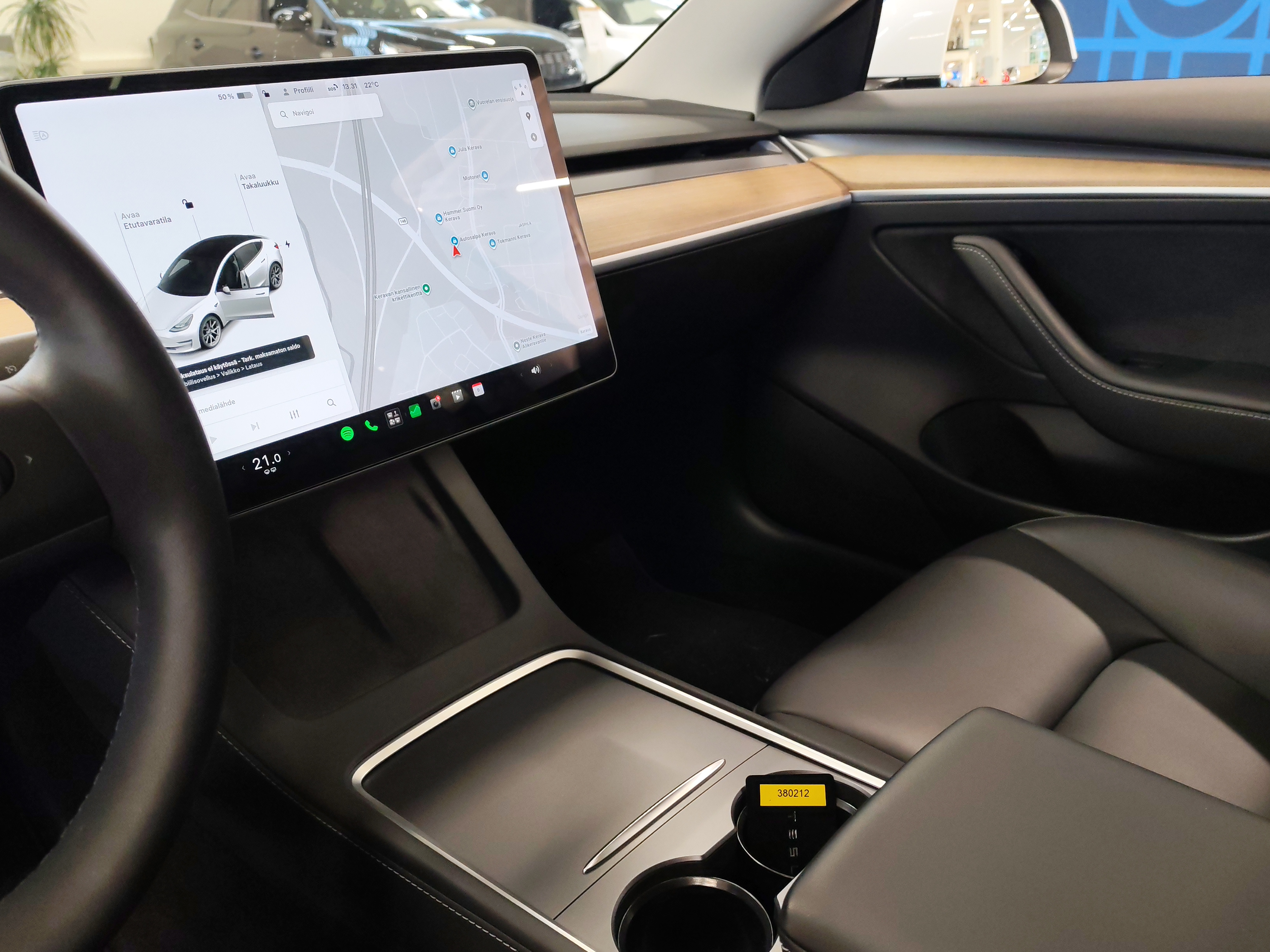 Tesla MODEL 3 STANDARD RANGE PLUS