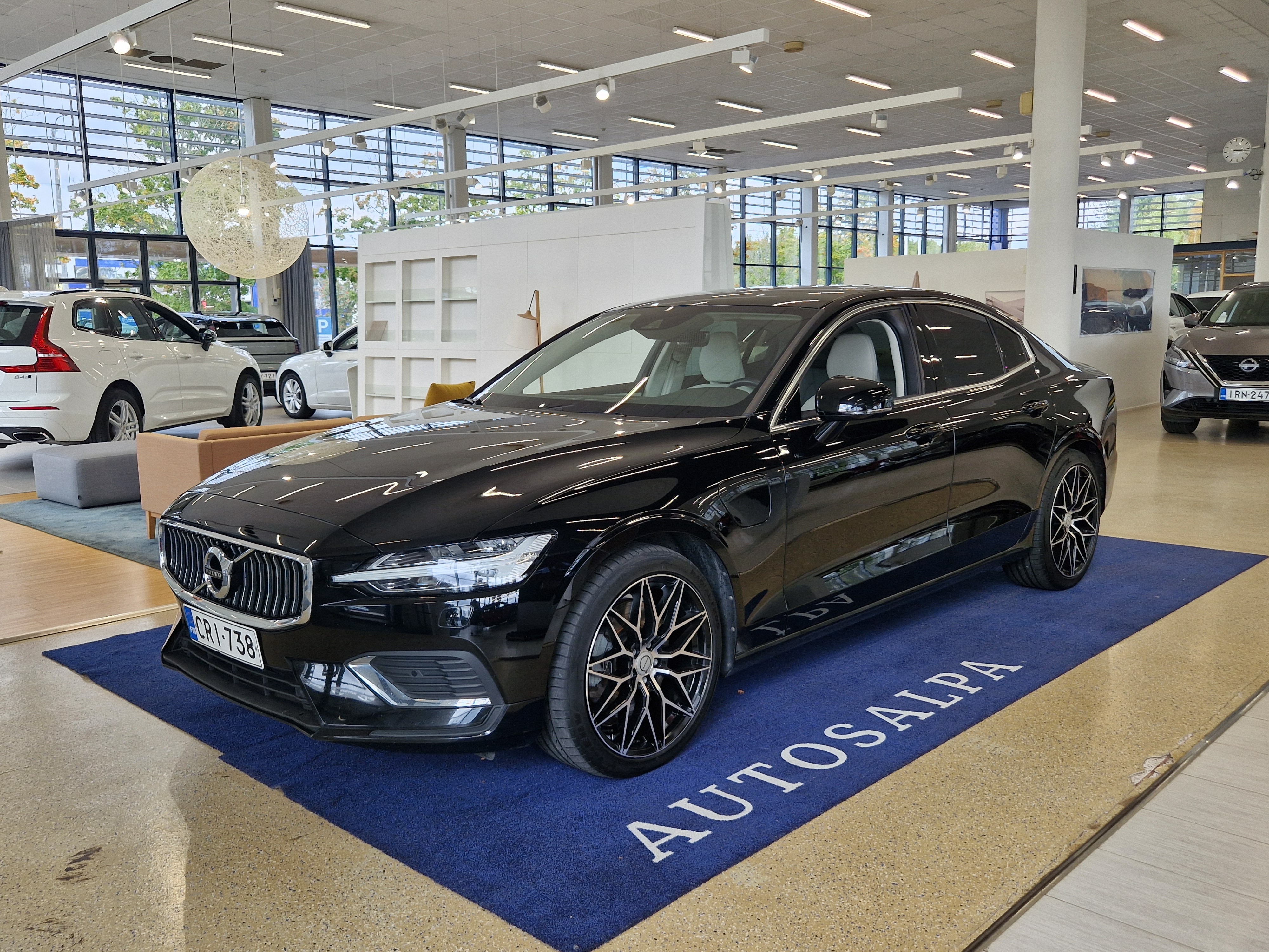 Volvo S60 T8 TWE AWD  INSCRIPTION TAKUU 24KK/40TKM