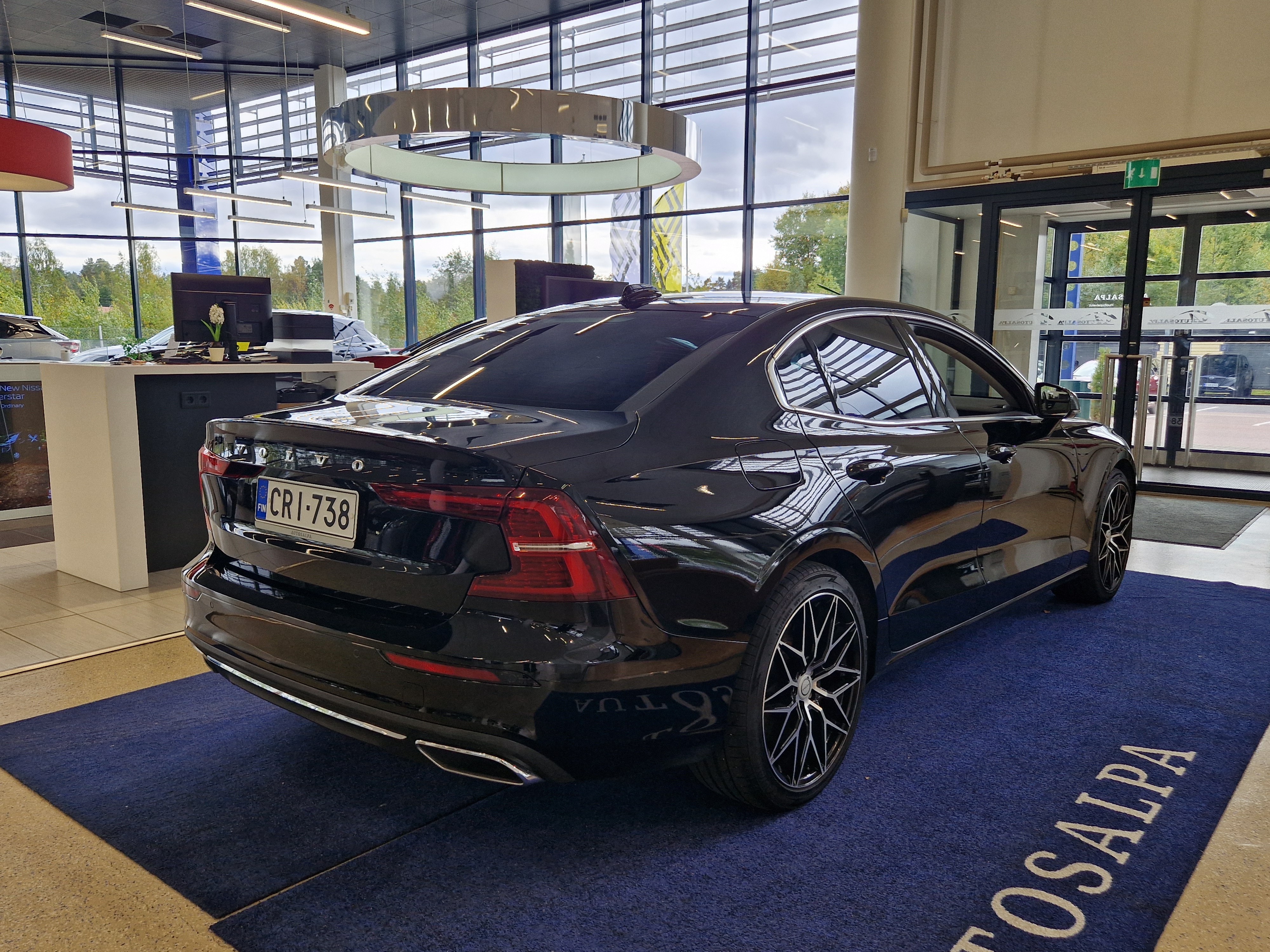 Volvo S60 T8 TWE AWD  INSCRIPTION TAKUU 24KK/40TKM
