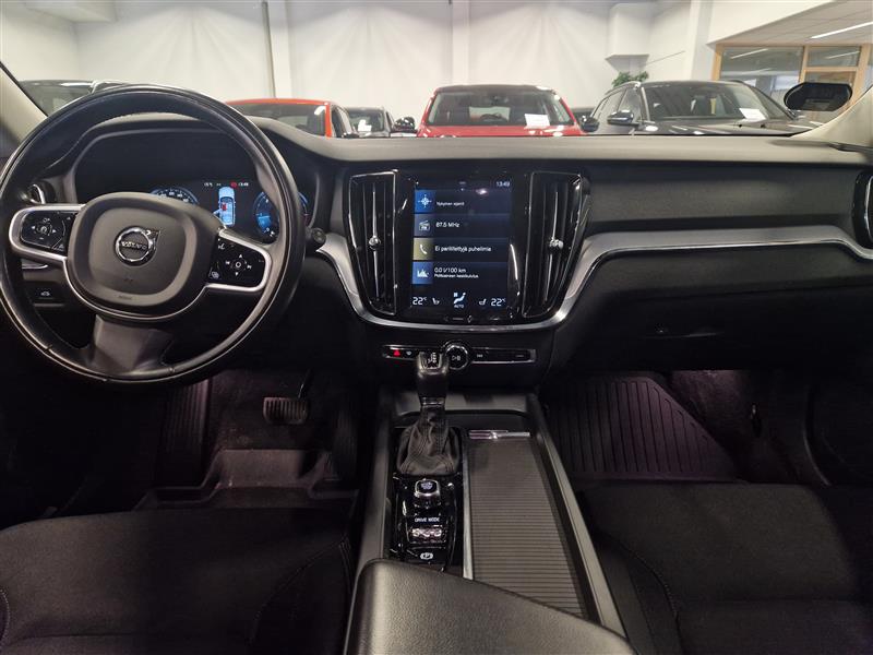 Volvo V60 D4 MOMENTUM AUT.