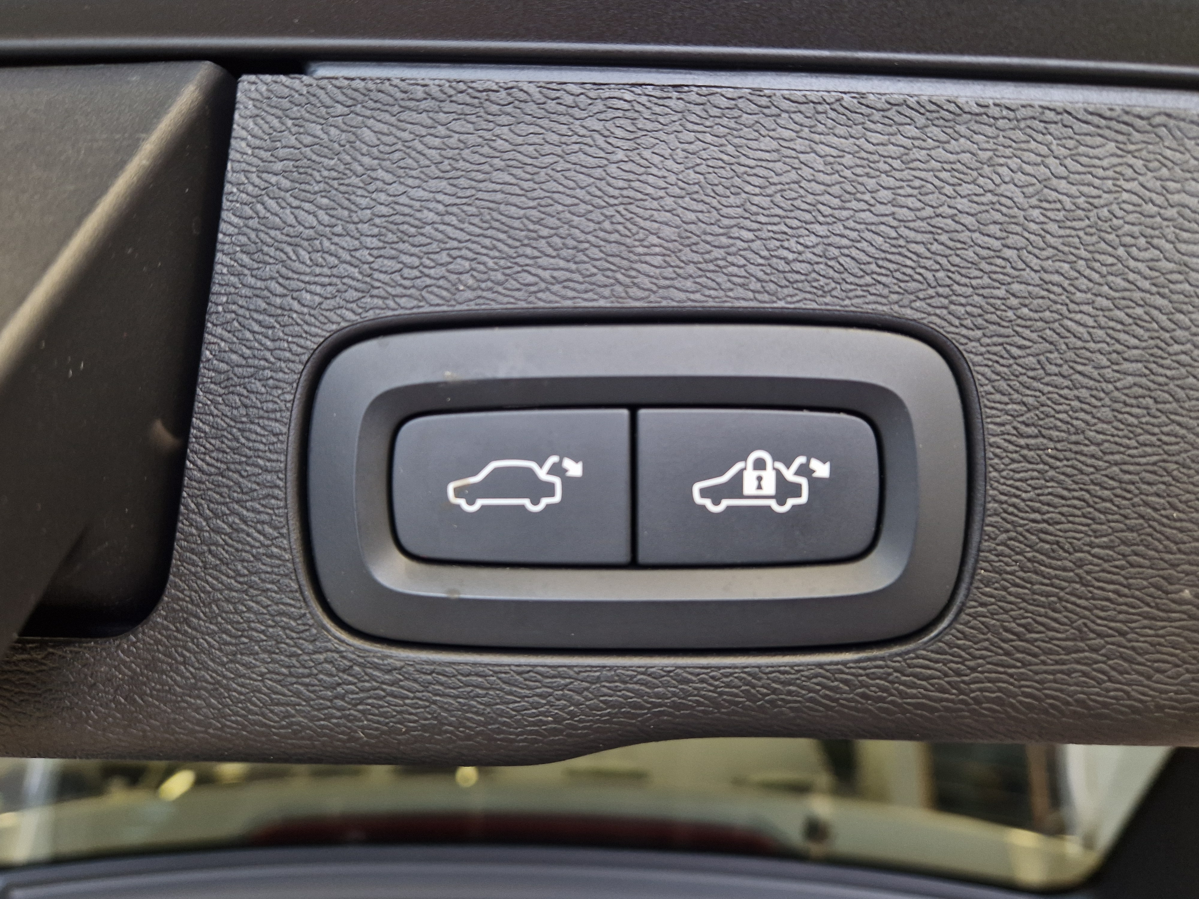 Volvo XC60 2024, kuva 5/18