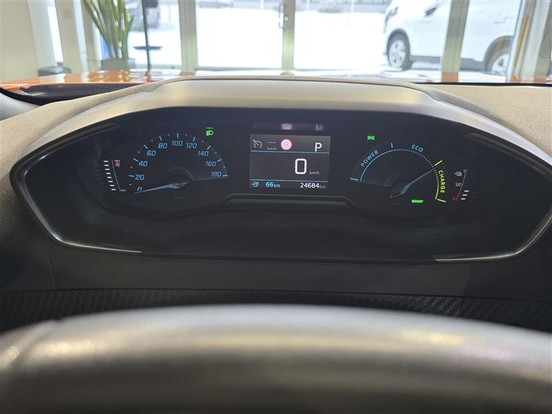Peugeot E-2008 ACTIVE PACK 50 KWH 136 AUTOMAATTI