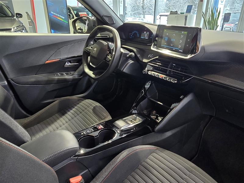 Peugeot E-2008 ACTIVE PACK 50 KWH 136 AUTOMAATTI
