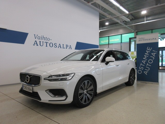 Volvo V60 T8 AWD BUSINESS INSCRIPTION AUT TAKUU 24KK/40TKM