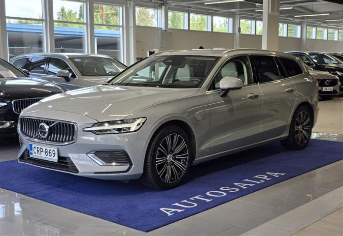 volvo V60 T8 AWD LONG RANGE ULTIMATE BRIGHT TAKUU 24KK/40TKM
