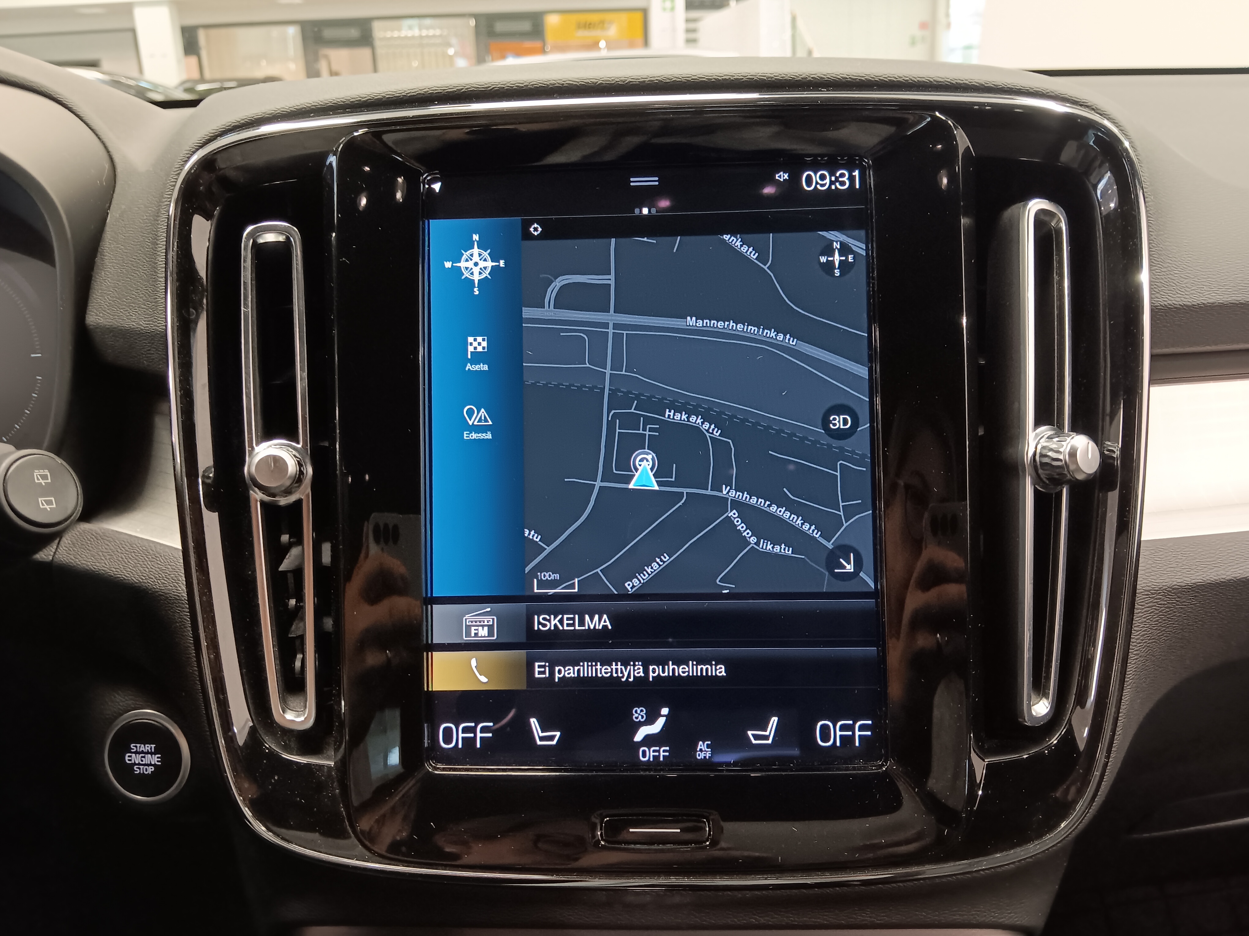 Volvo XC40 T4 TWE PLUS DARK TAKUU 24KK/40TKM