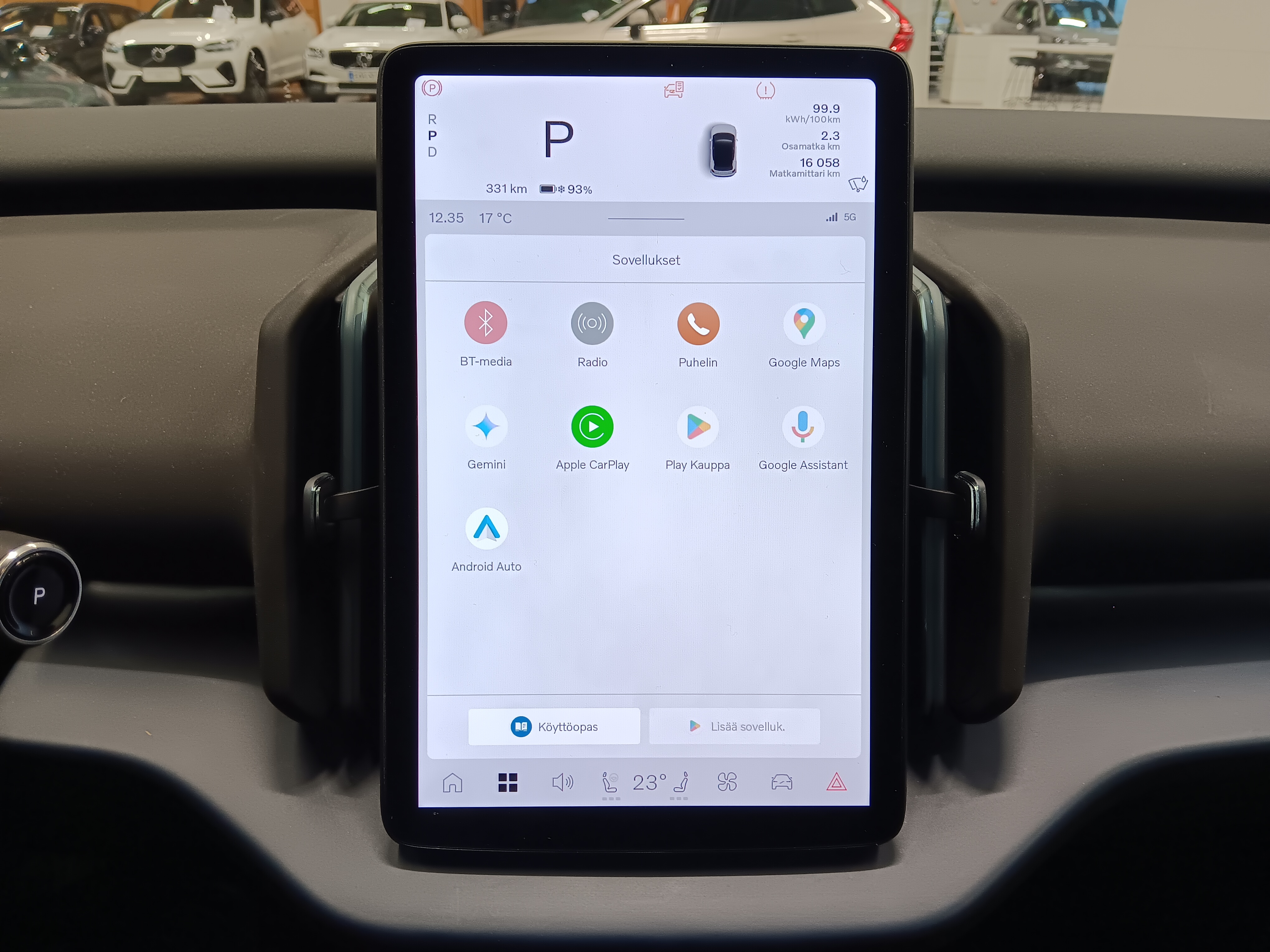 Volvo EX30 SINGLE EXTENDED RANGE PLUS.