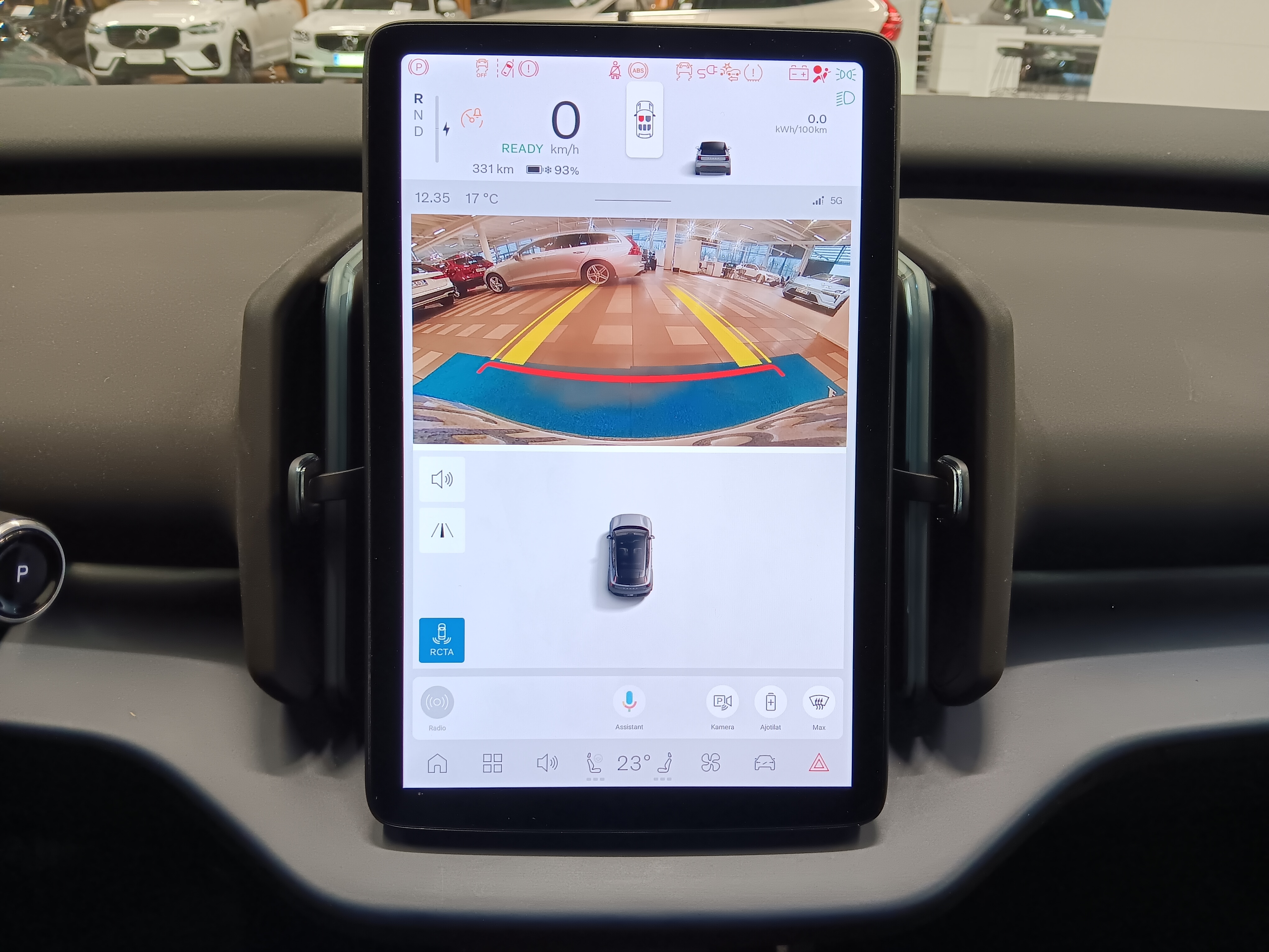 Volvo EX30 SINGLE EXTENDED RANGE PLUS.