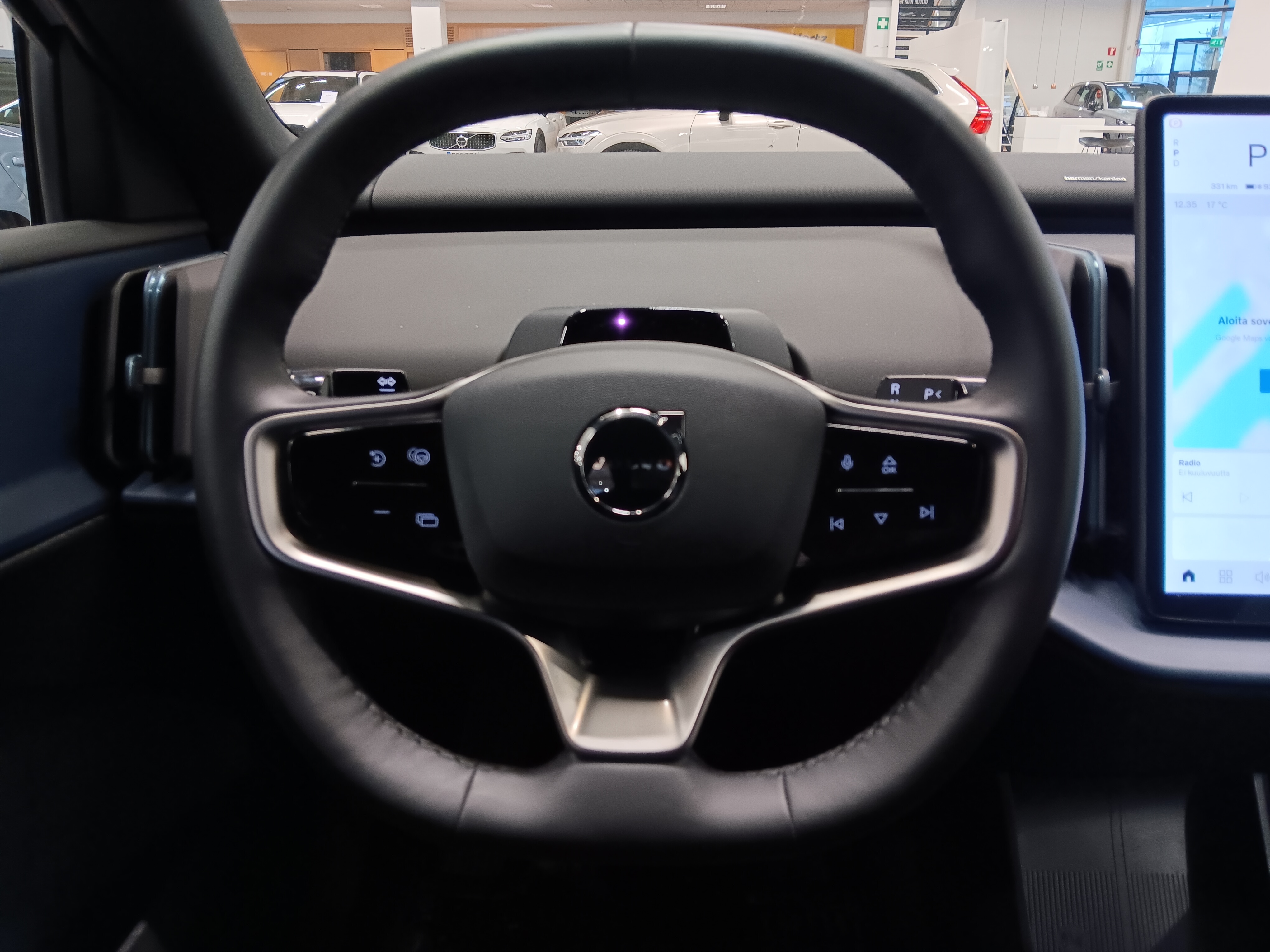 Volvo EX30 SINGLE EXTENDED RANGE PLUS.