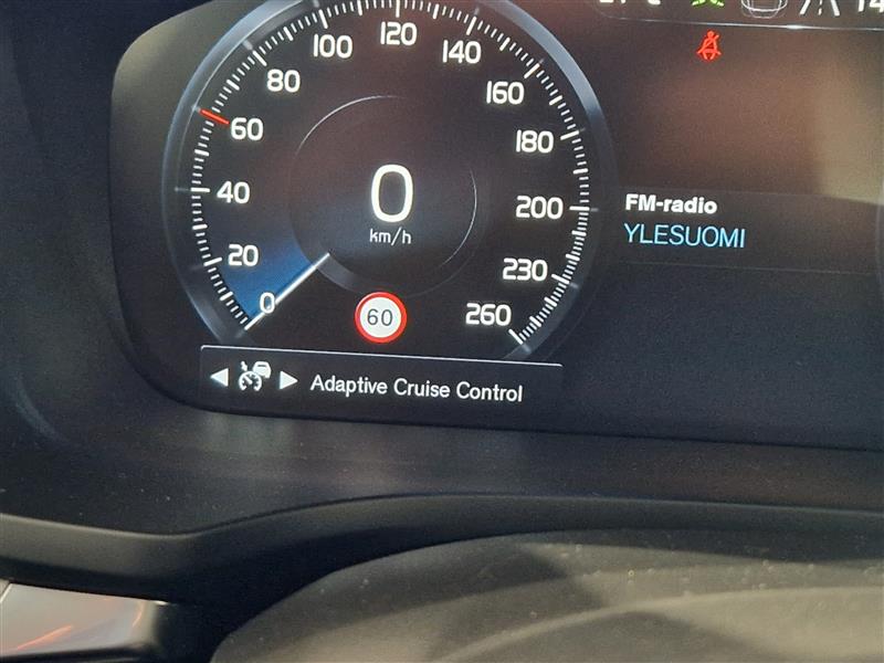 Volvo V60 D3 AWD BUSINESS AUT