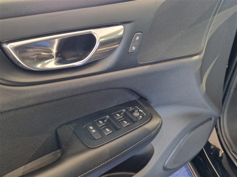 Volvo V60 D3 AWD BUSINESS AUT