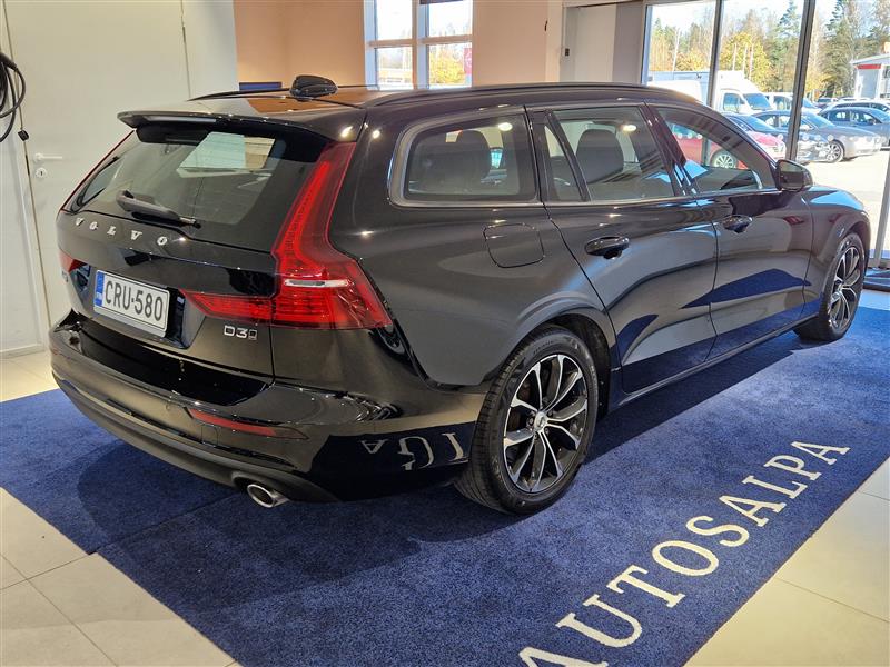 Volvo V60 D3 AWD Business aut 2020, bild 3/21