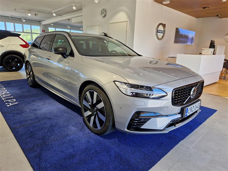 Volvo V90 2025, kuva 2/26