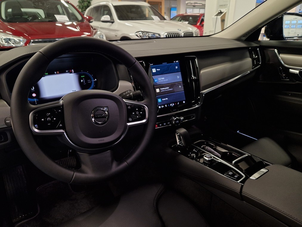Volvo V90 T6 AWD LONG RANGE CLASSIC DARK AUT.
