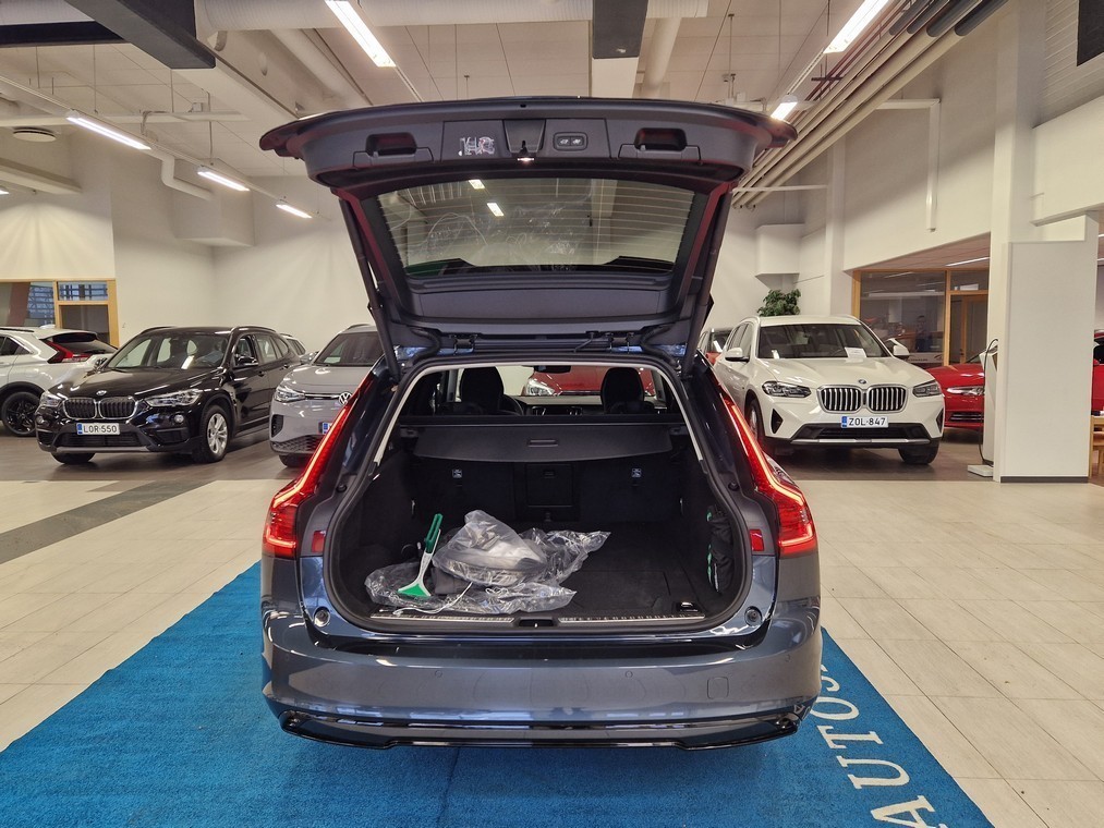 Volvo V90 T6 AWD LONG RANGE CLASSIC DARK AUT.