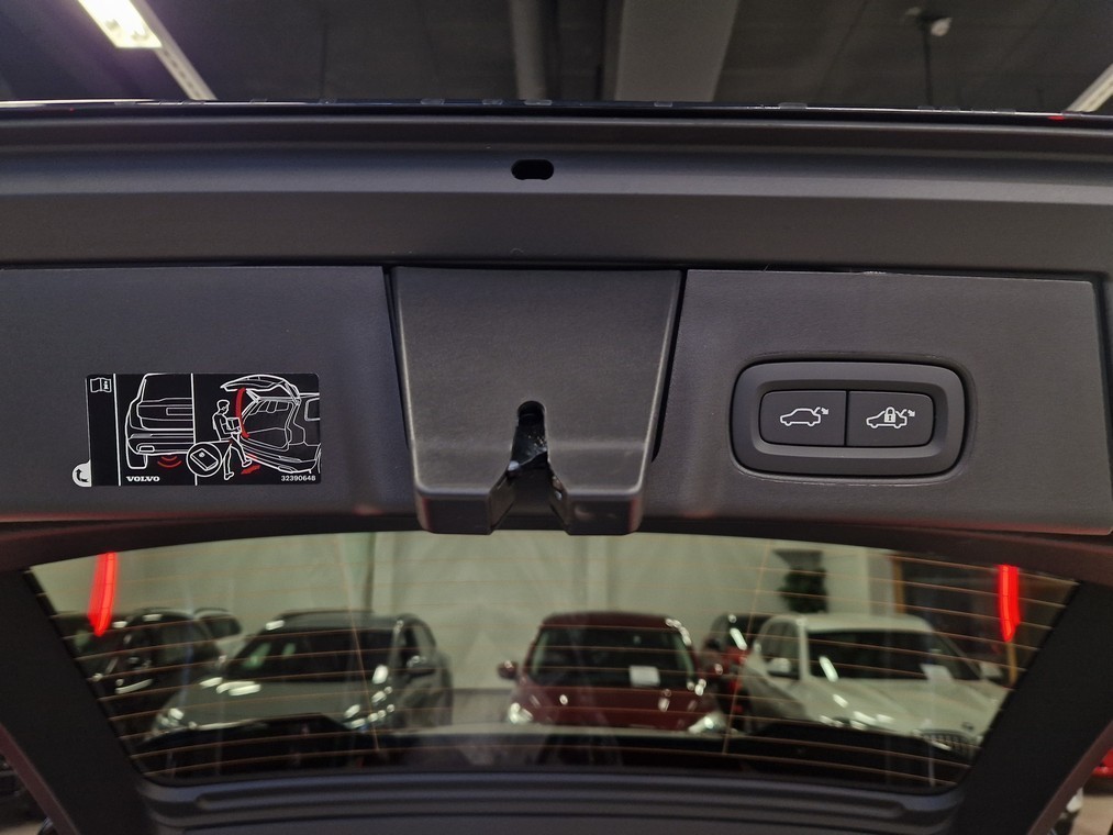 Volvo V90 T6 AWD LONG RANGE CLASSIC DARK AUT.