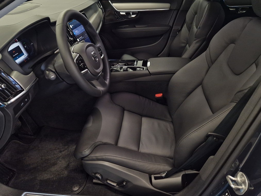 Volvo V90 T6 AWD LONG RANGE CLASSIC DARK AUT.