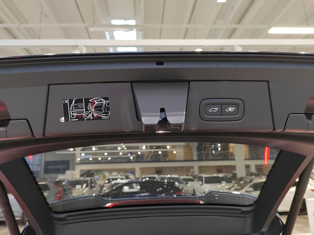 Volvo V90 T6 AWD LONG RANGE ULTRA DARK AUT.