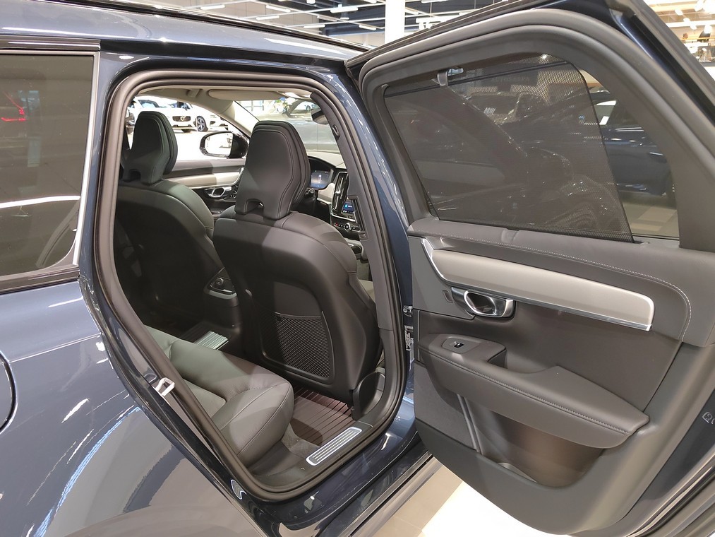 Volvo V90 T6 AWD LONG RANGE ULTRA DARK AUT.