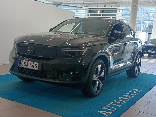 volvo EC40 TWIN PERFORMANCE PLUS PRO BLACK EDITION