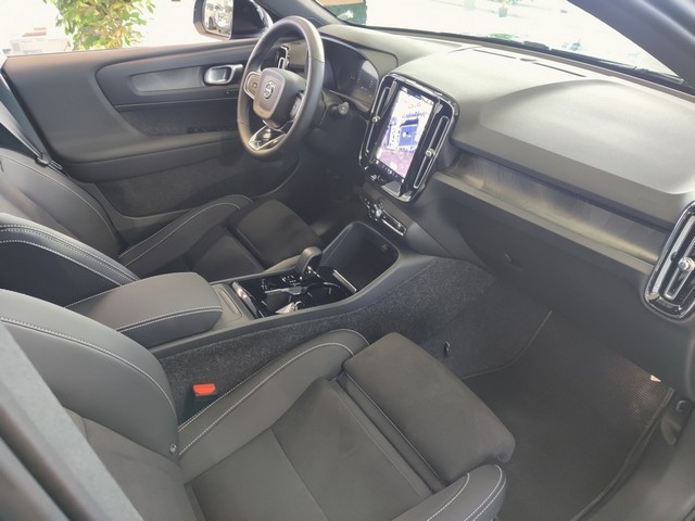 Volvo EX40 TWIN PLUS PRO