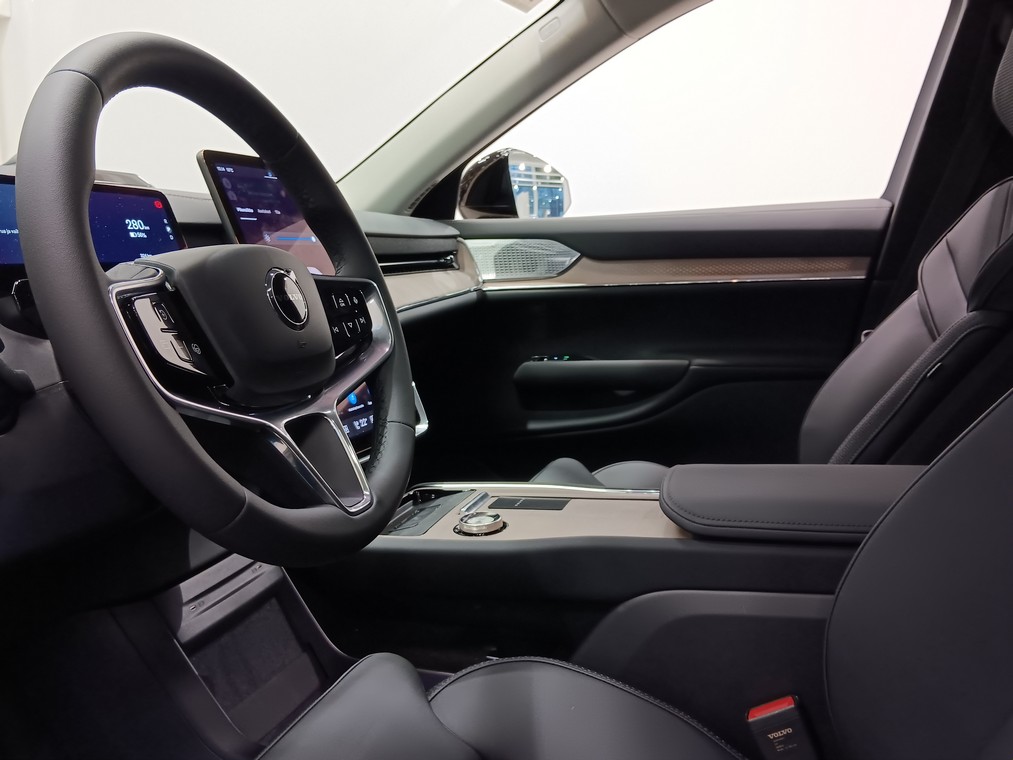 Volvo EX90 TWIN PERFORMANCE ULTRA.