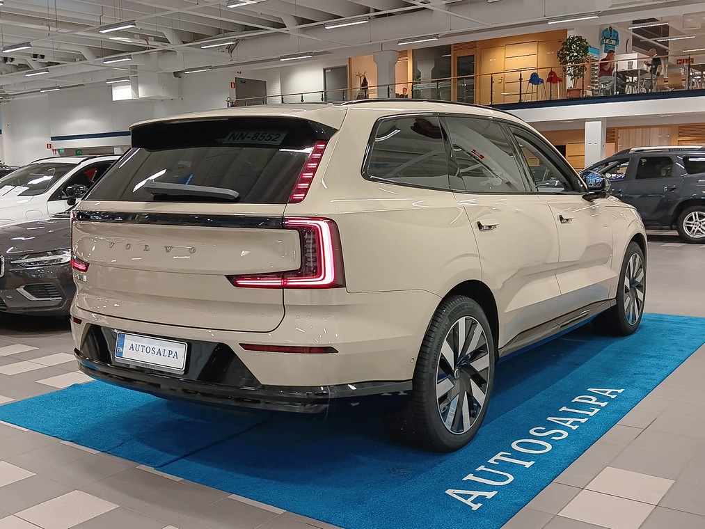 Volvo EX90 TWIN PERFORMANCE ULTRA.
