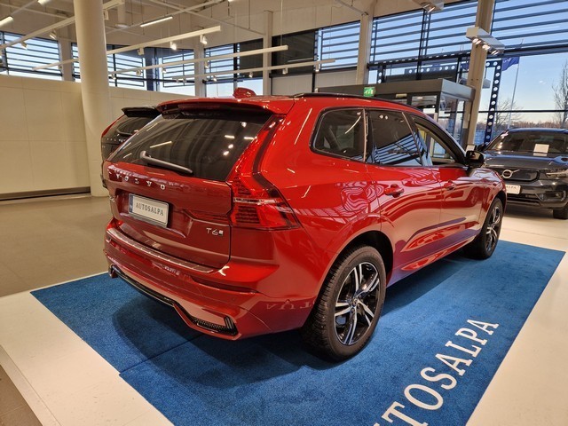Volvo XC60 T6 AWD LONG RANGE PLUS PRO DARK