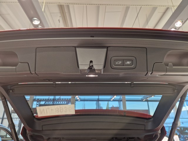 Volvo XC60 T6 AWD LONG RANGE PLUS PRO DARK.