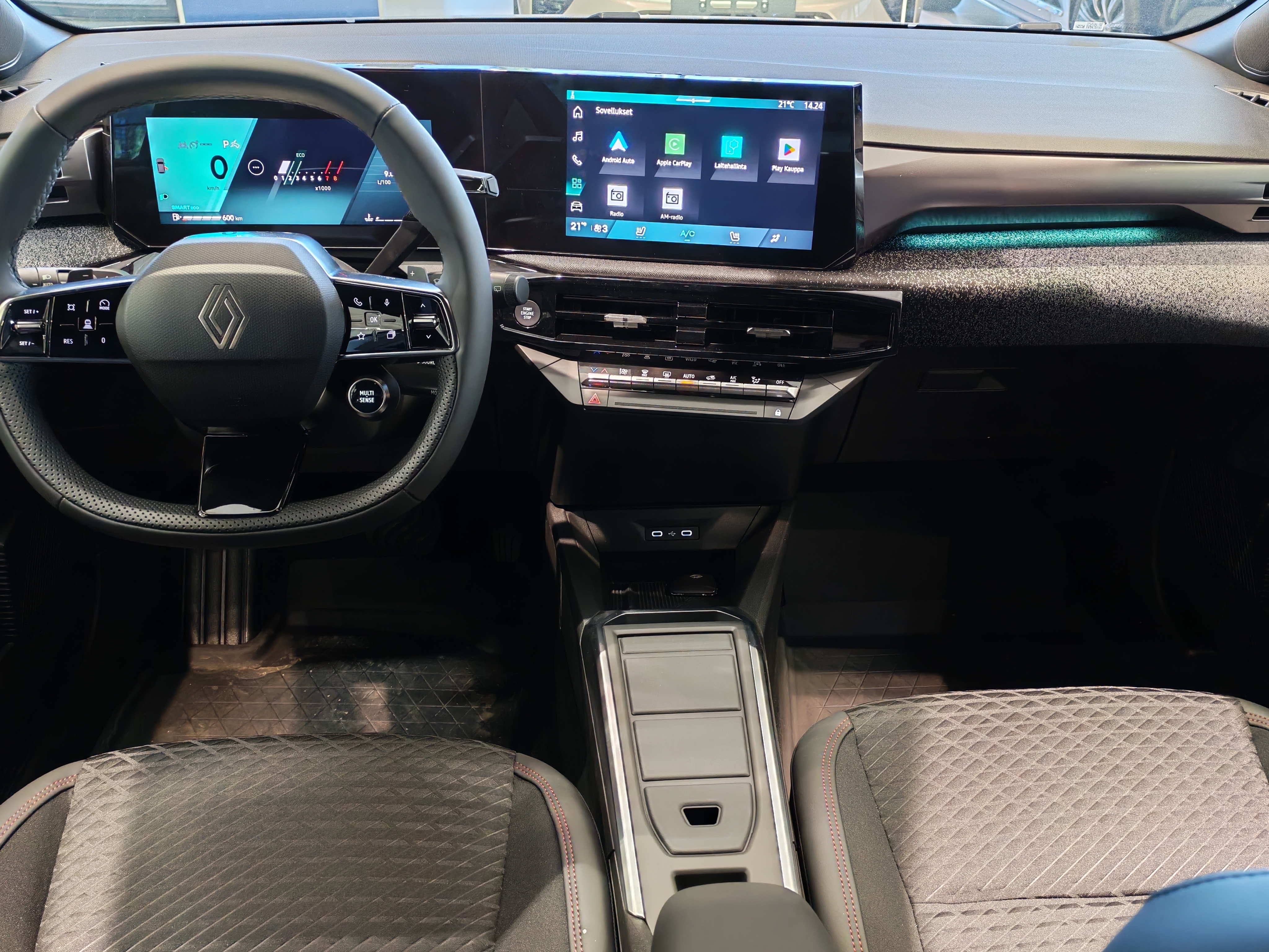 Renault CLIO TCE 115 EDC TECHNO