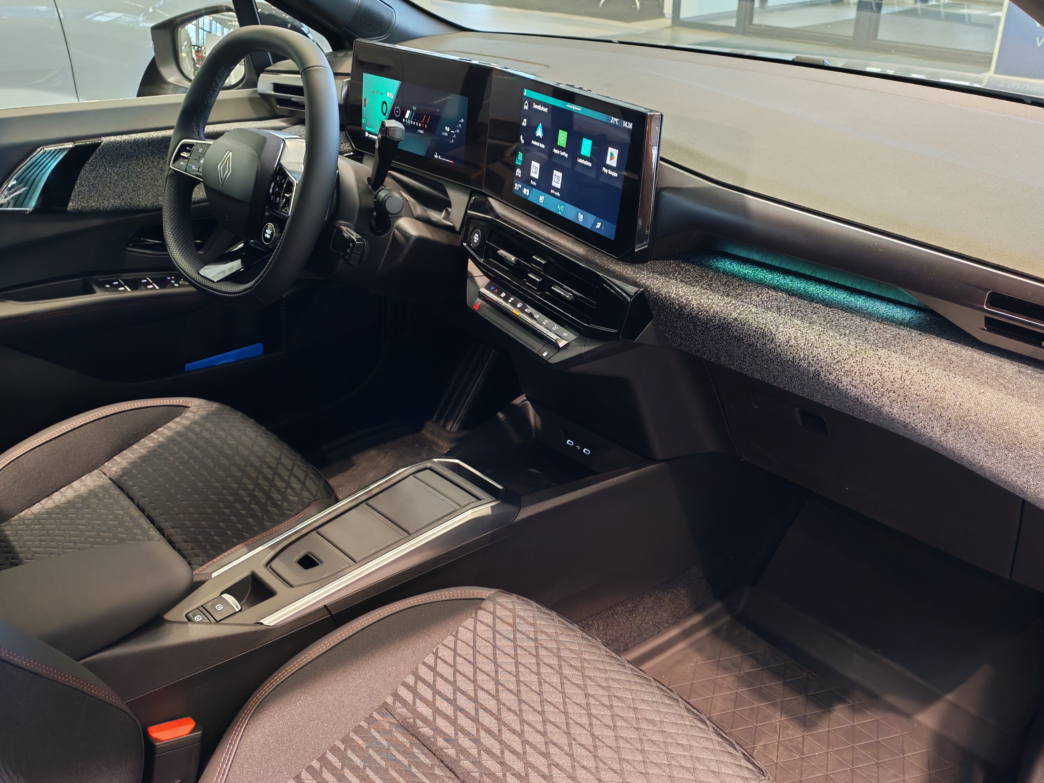 Renault CLIO TCE 115 EDC TECHNO