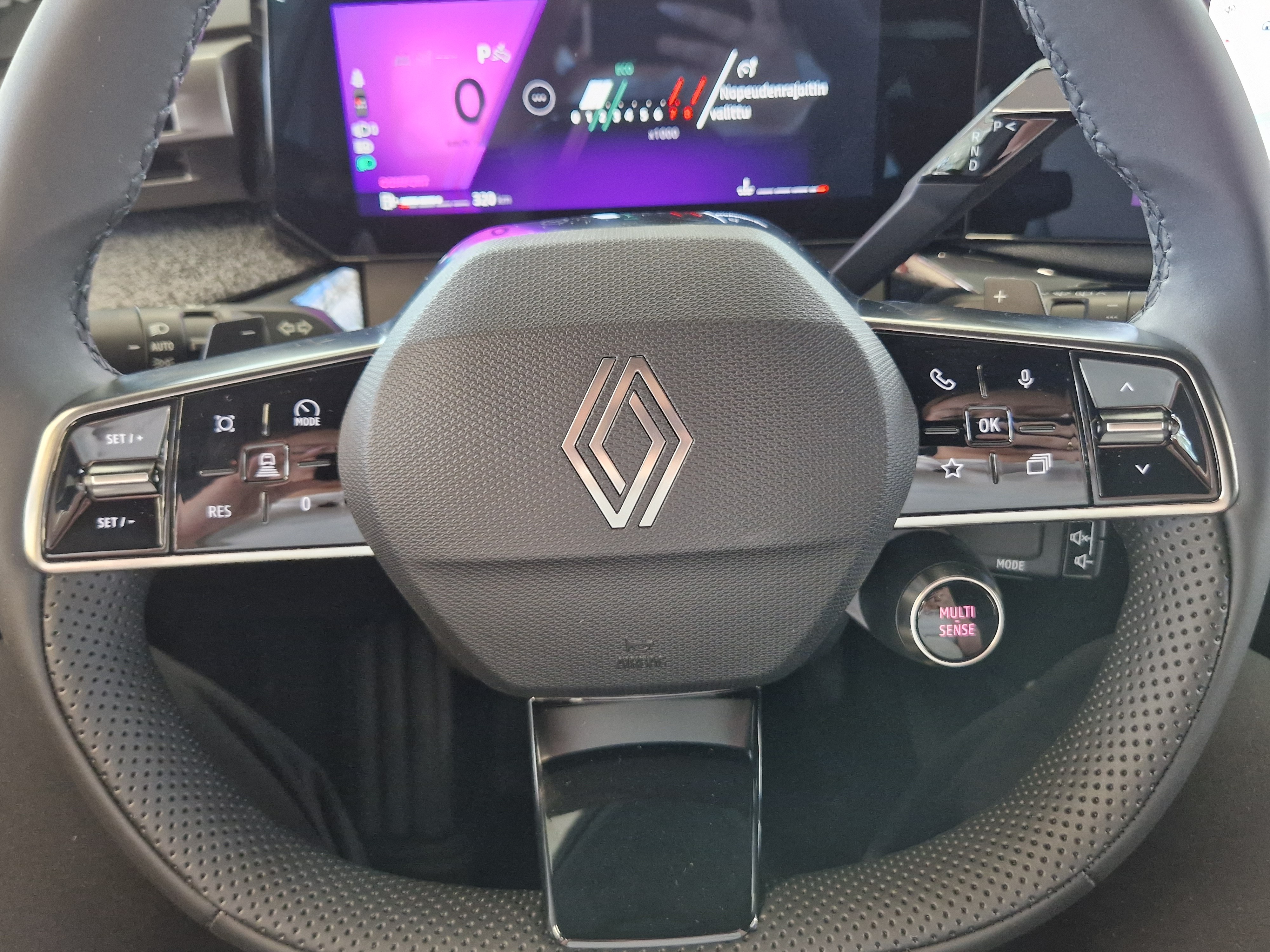 Renault CLIO TCE 115 EDC TECHNO