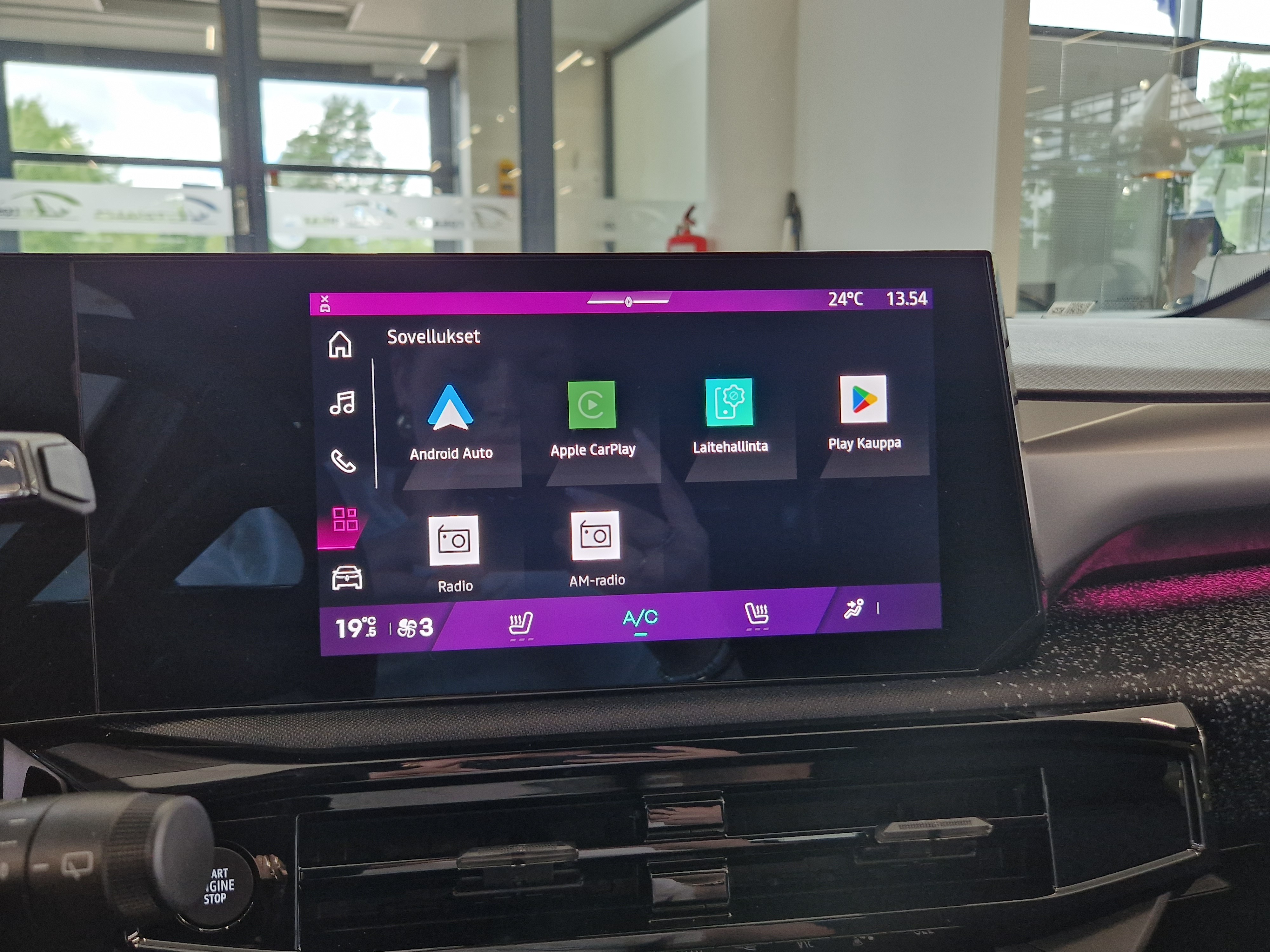 Renault CLIO TCE 115 EDC TECHNO