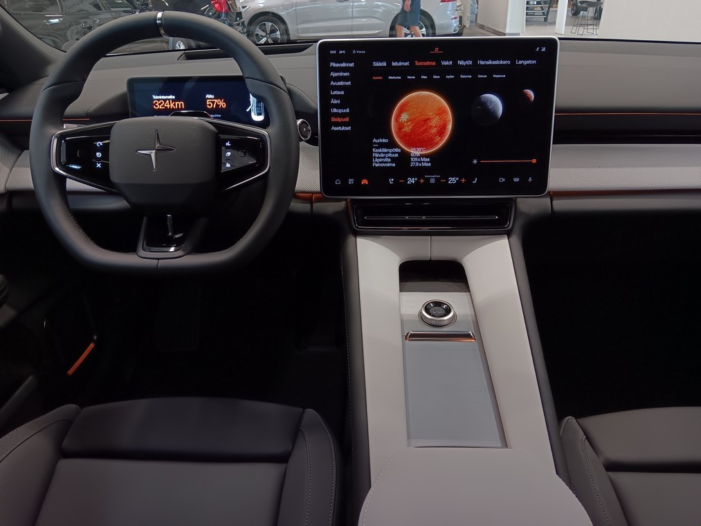 Polestar 4 LONG RANGE DUAL MOTOR PLUS TAKUU 24KK/40TKM