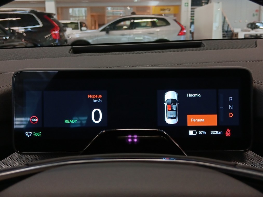 Polestar 4 LONG RANGE DUAL MOTOR PLUS TAKUU 24KK/40TKM