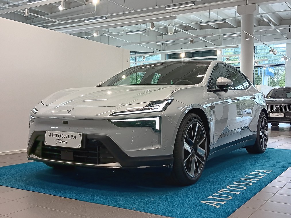 Polestar 4 LONG RANGE DUAL MOTOR PLUS TAKUU 24KK/40TKM.