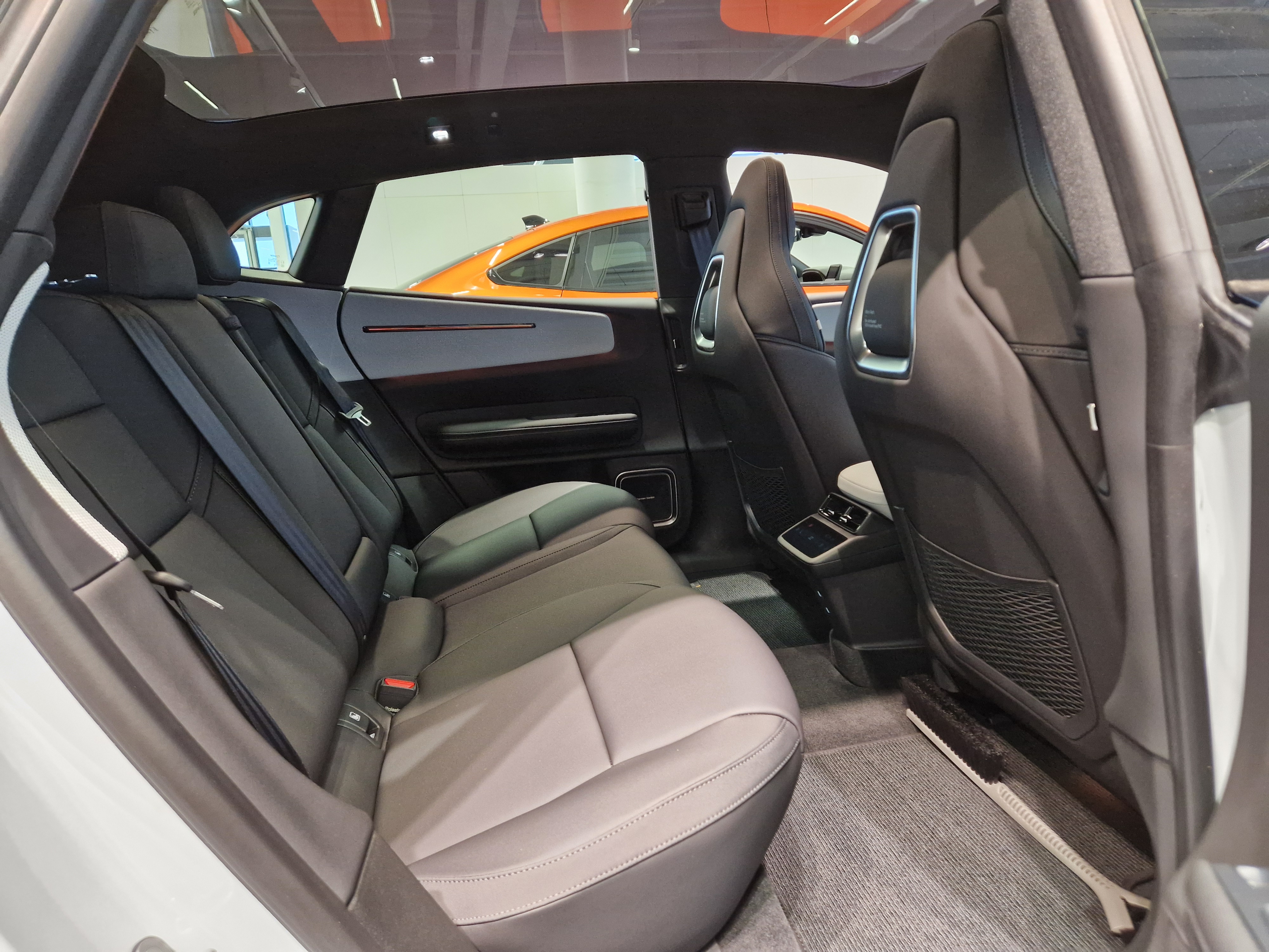 Polestar 4 LONG RANGE DUAL MOTOR PLUS