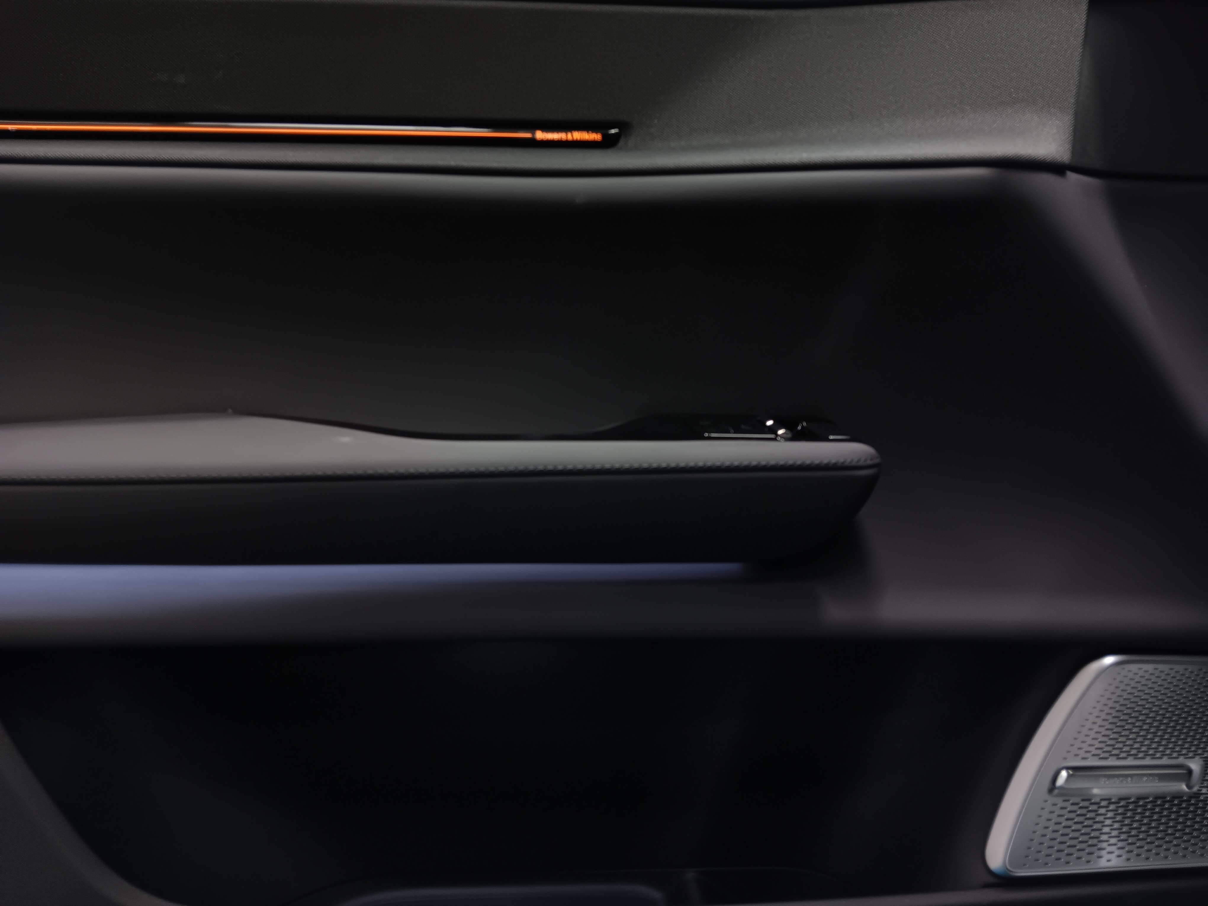 Polestar 3 LONG RANGE DUAL MOTOR 111 KWH PLUS PILOT