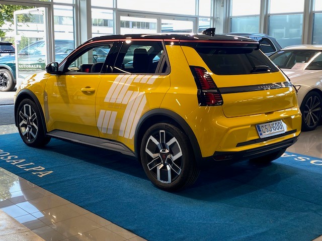 Renault 5 E-TECH ELECTRIC 150HV COMFORT RANGE TECHNO