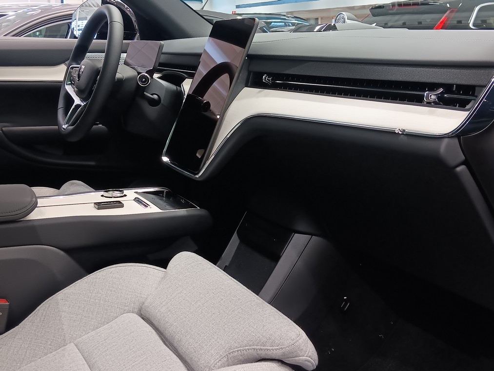 Volvo EX90 TWIN ULTRA