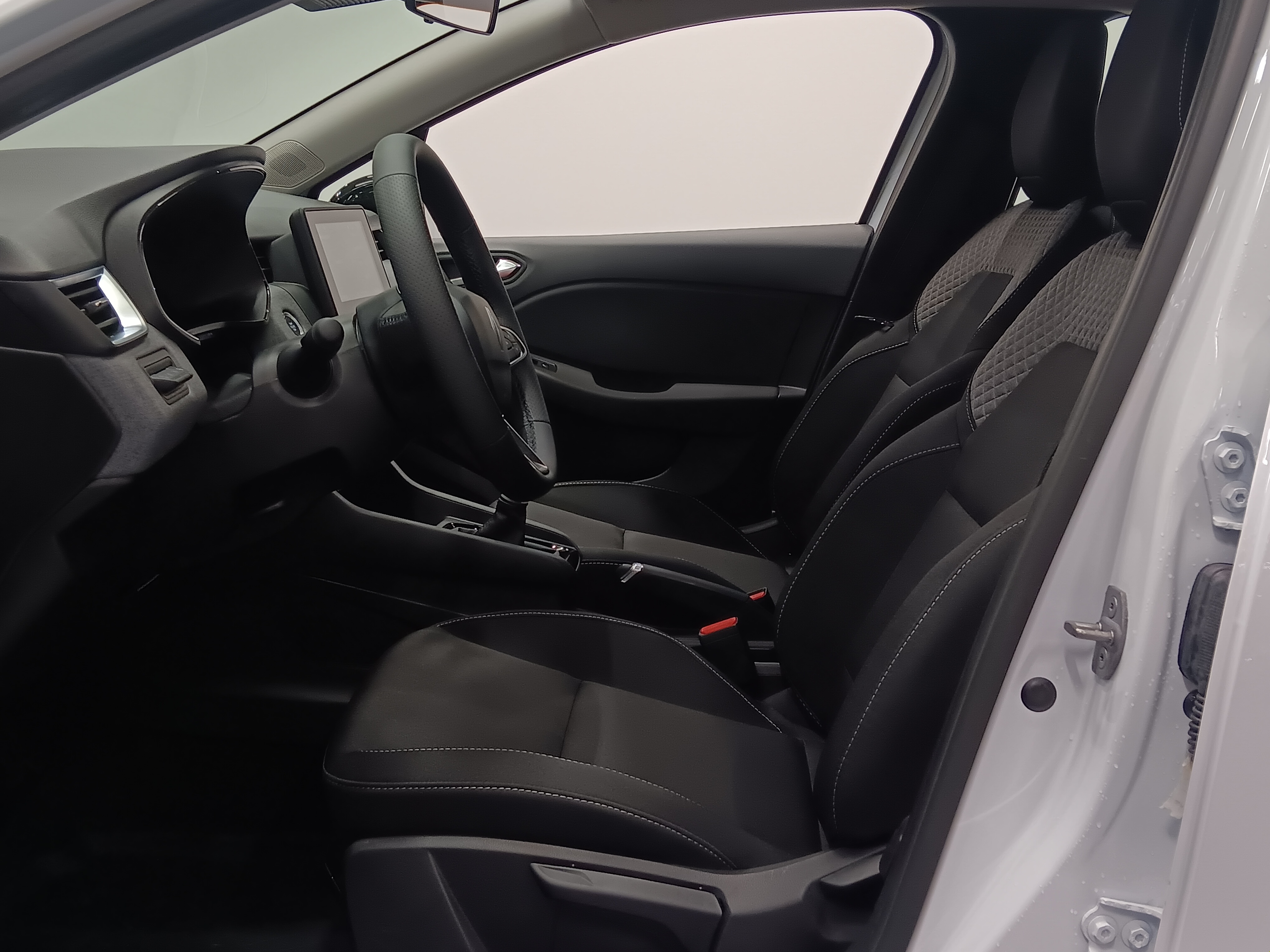 Renault Clio TCe 90 evolution 2024, kuva 6/15