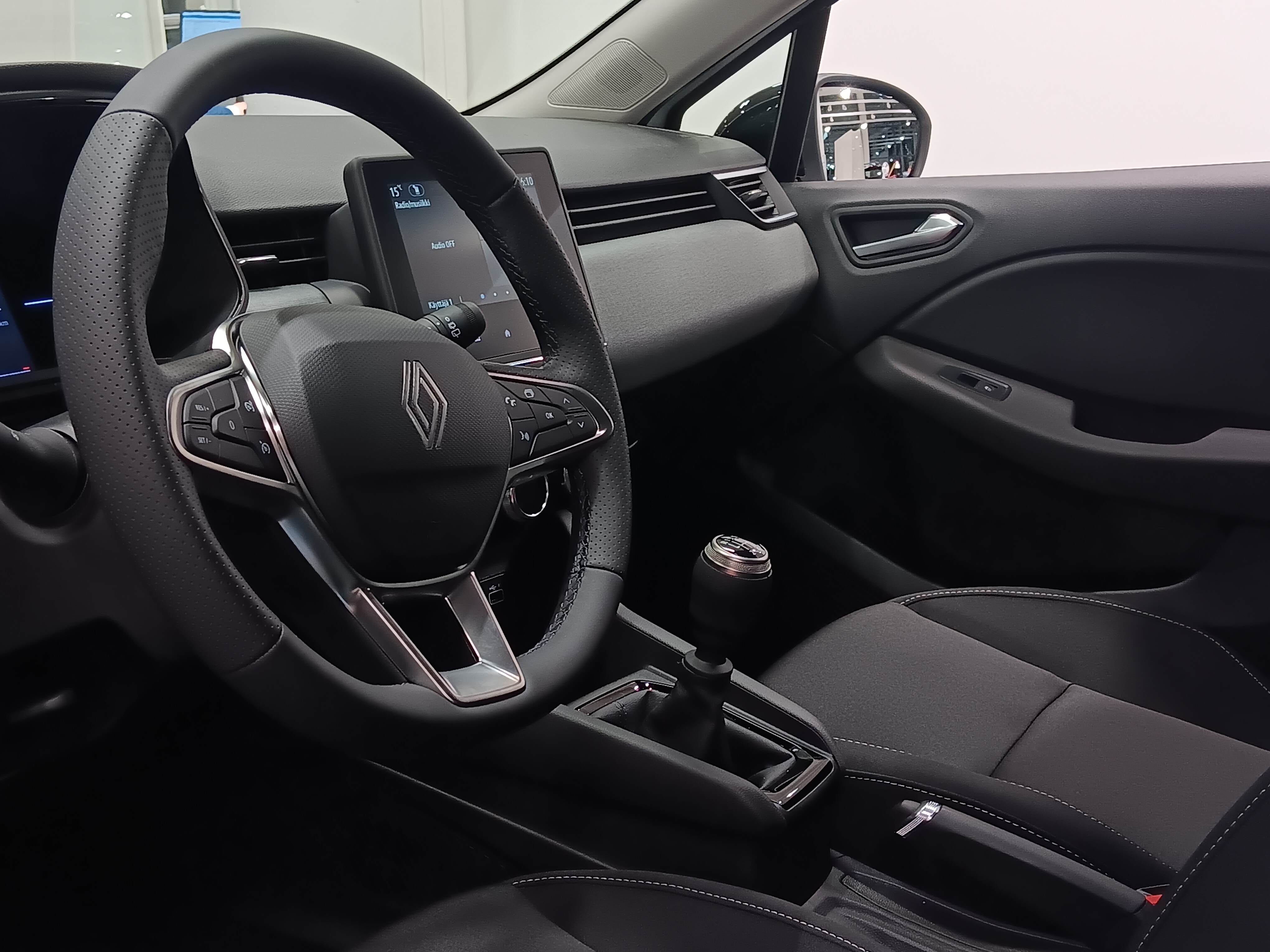 Renault CLIO TCE 90 EVOLUTION