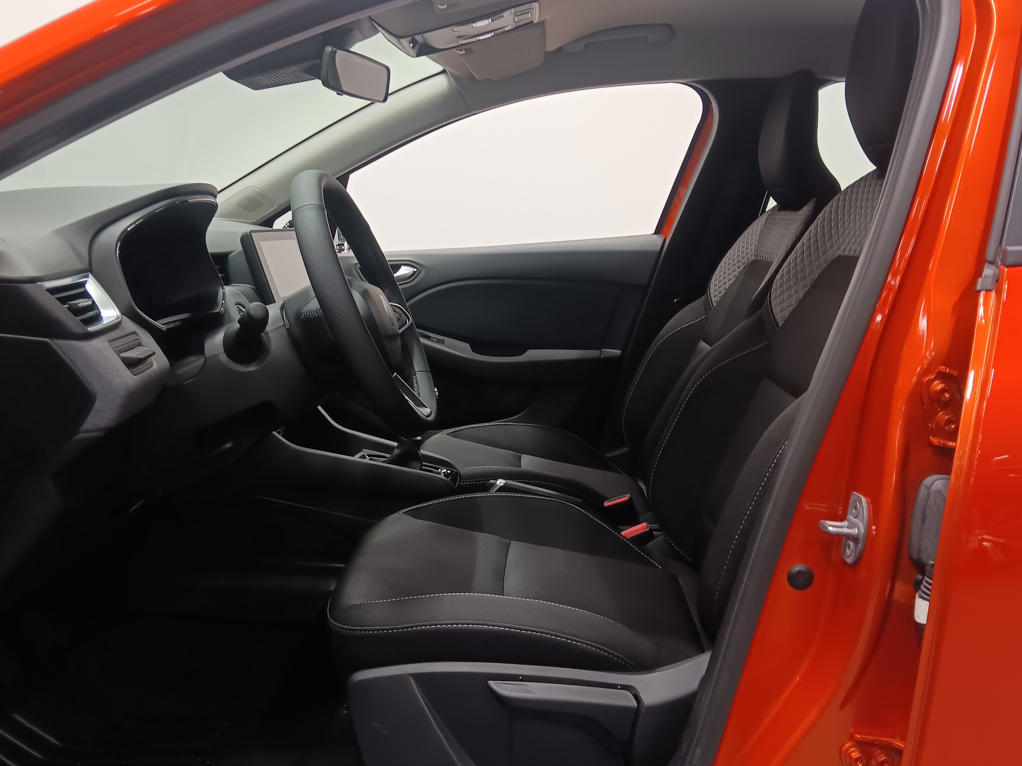 Renault Clio TCe 90 evolution 2024, photo 6/12